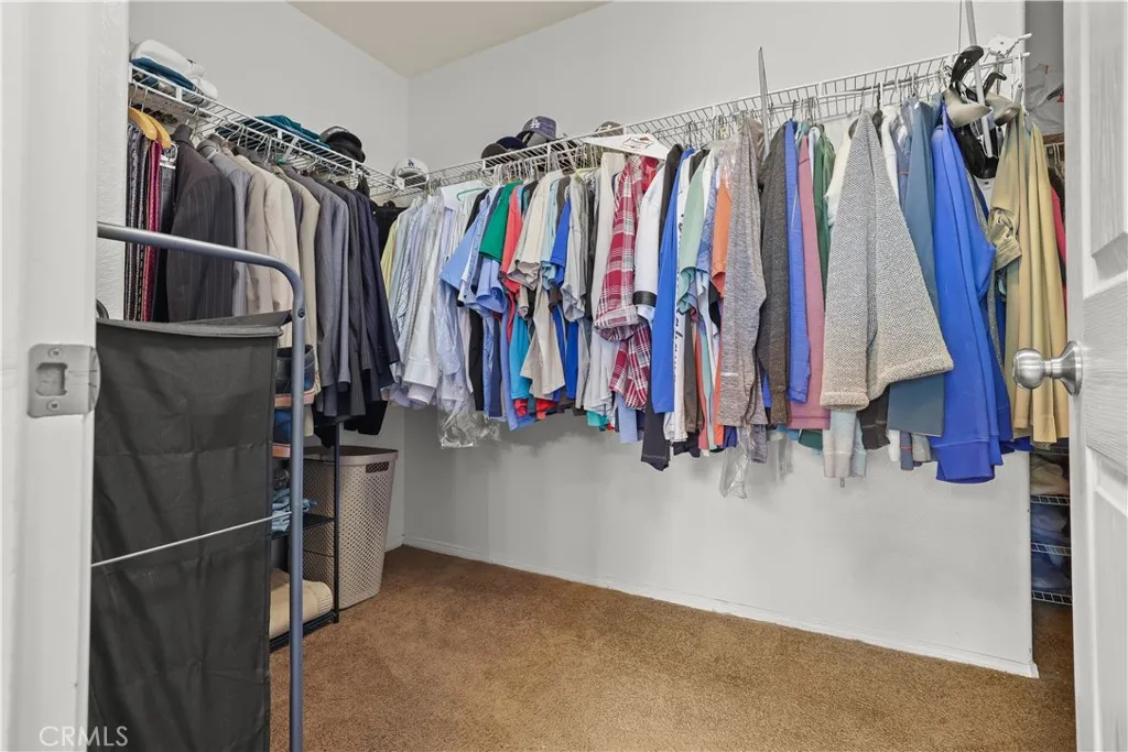 29724 Castlebury, Castaic, California 91384 home-pic-29